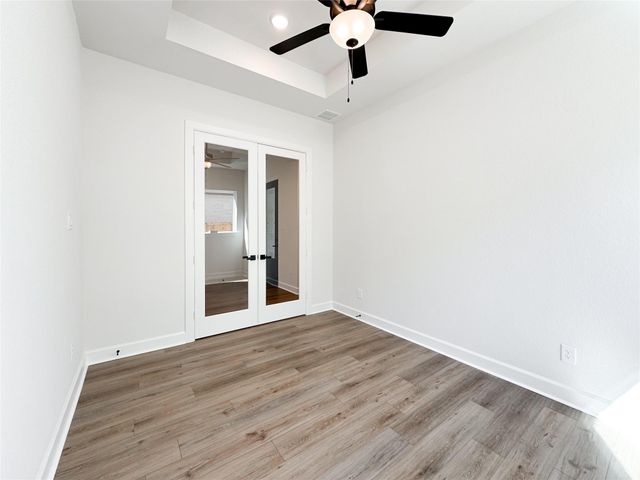 1015 Windy Creek Path, Conroe, TX 77304