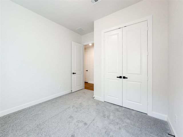 1015 Windy Creek Path, Conroe, TX 77304