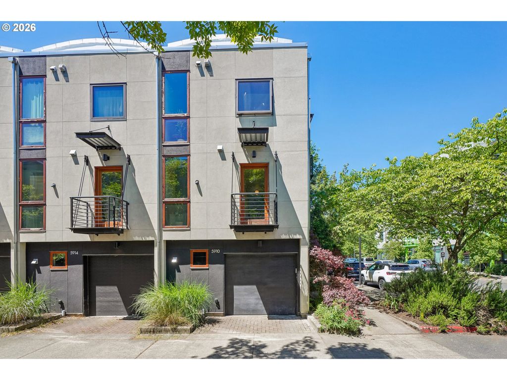 5910 Ne HOYT St, Portland, OR 97213