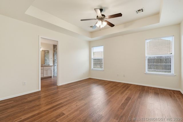12521 S Date Place, Jenks, OK 74037
