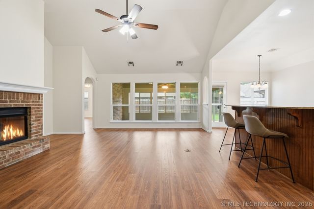 12521 S Date Place, Jenks, OK 74037