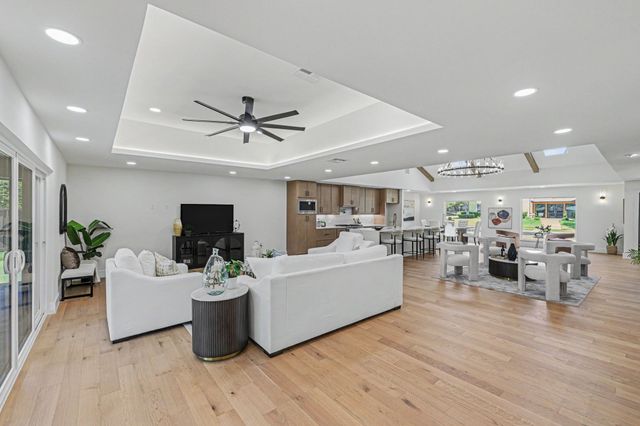 4004 Cedar Bayou Drive, Dallas, TX 75244