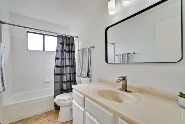 1134 Discovery Way, Concord, CA 94521