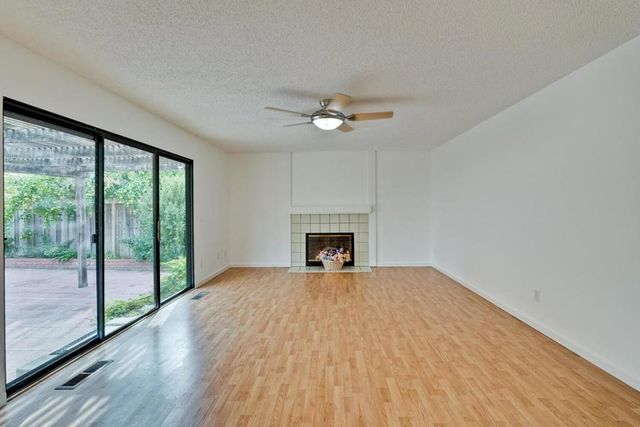 1134 Discovery Way, Concord, CA 94521