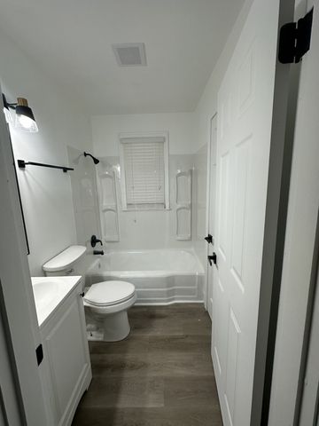 1216 Vultee Blvd, Nashville, TN 37217