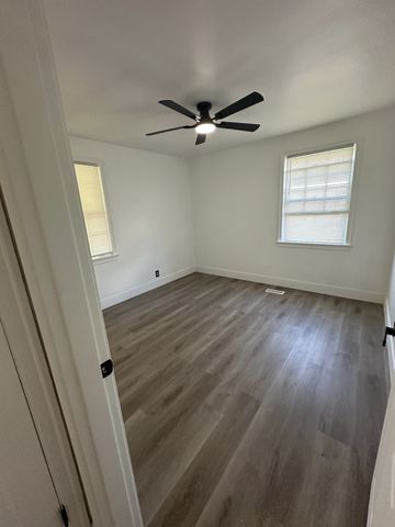 1216 Vultee Blvd, Nashville, TN 37217