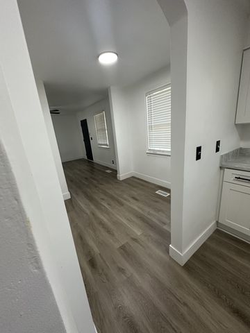1216 Vultee Blvd, Nashville, TN 37217