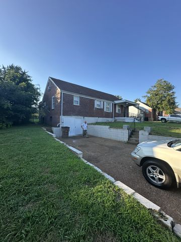 1216 Vultee Blvd, Nashville, TN 37217