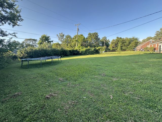1216 Vultee Blvd, Nashville, TN 37217