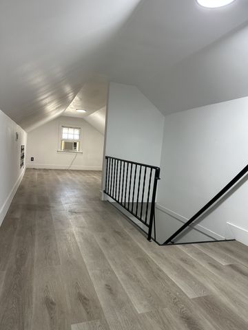 1216 Vultee Blvd, Nashville, TN 37217