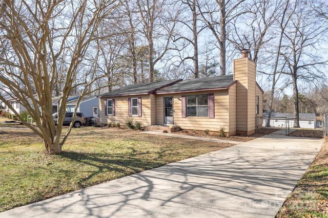 10010 Garth Wood Road, Charlotte, NC 28273