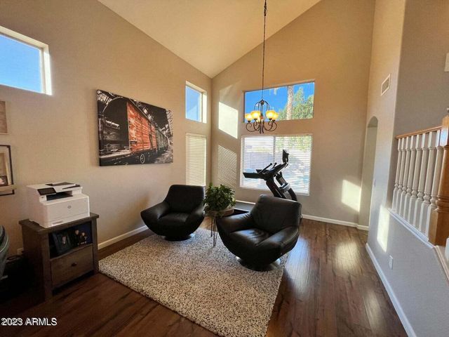 6824 W ROSE GARDEN Lane, Glendale, AZ 85308