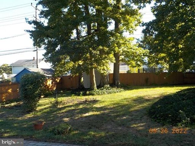 378 HOBART DR, Newark, DE 19713