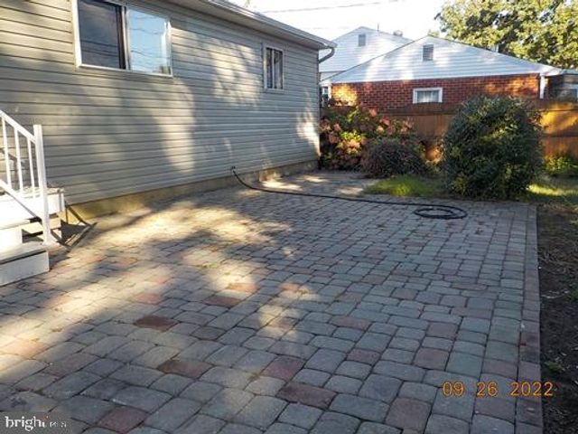 378 HOBART DR, Newark, DE 19713