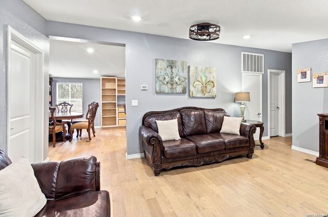 23306 Hickory Pass, San Antonio, TX 78264