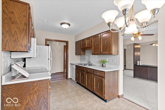 109 Knoll Court C, Noblesville, IN 46062
