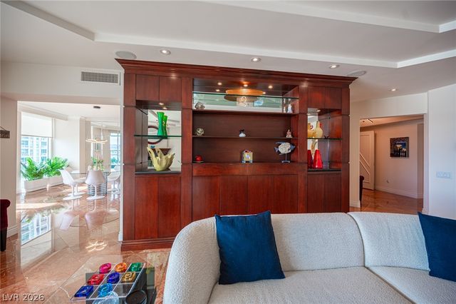 2857 Paradise Road 1702, Las Vegas, NV 89109