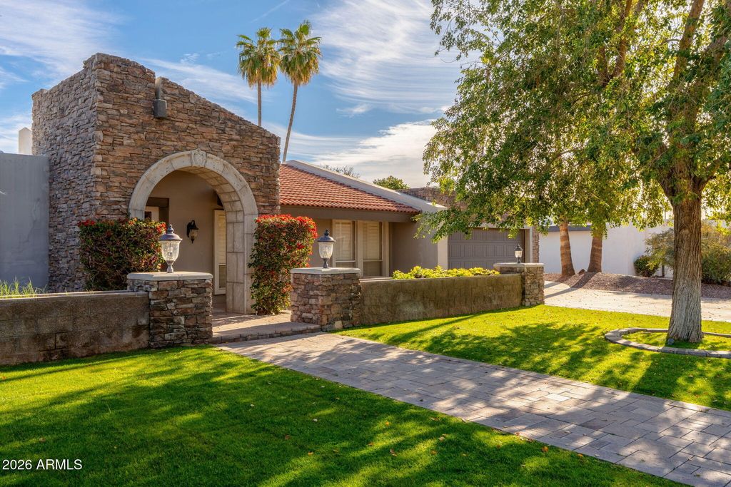 8022 E VIA BONITA --, Scottsdale, AZ 85258 — photo 3
