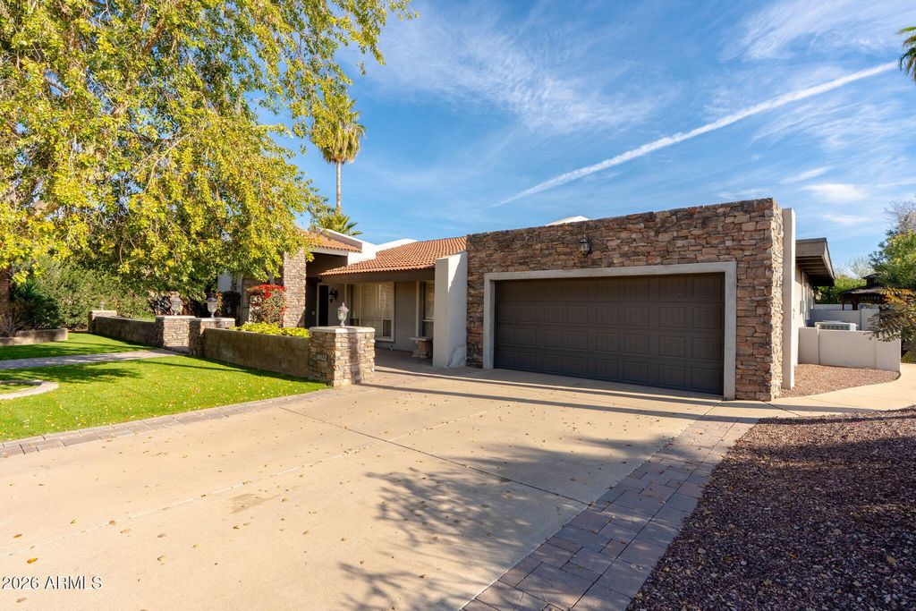 8022 E VIA BONITA --, Scottsdale, AZ 85258 — photo 4