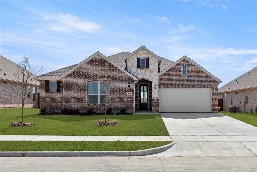 508 Fort Davis, Forney, TX 75126
