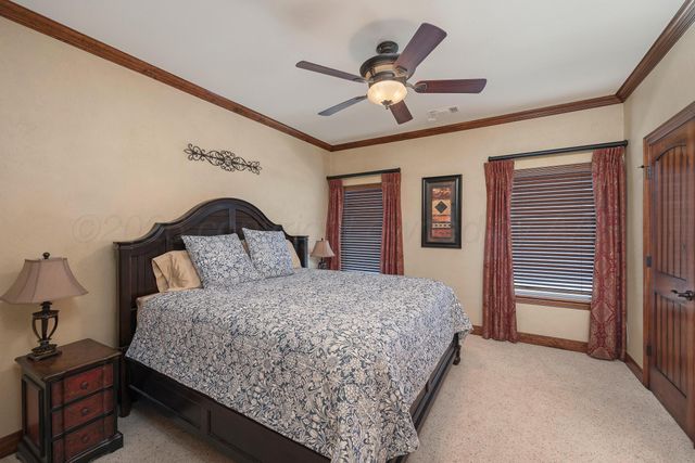 7813 GREENBRIAR Drive, Amarillo, TX 79119
