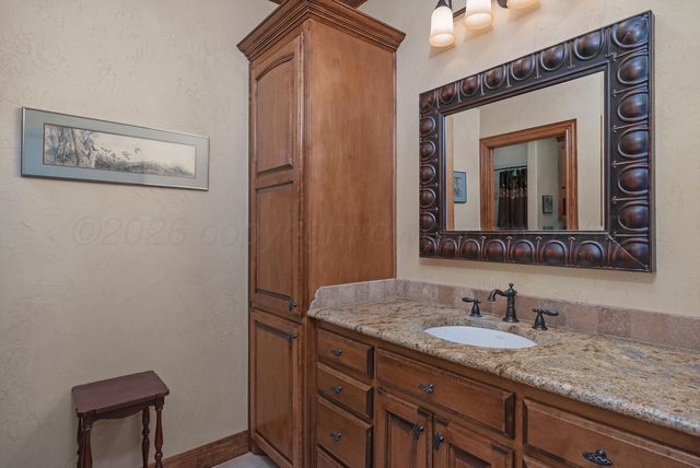 7813 GREENBRIAR Drive, Amarillo, TX 79119