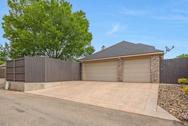 7813 GREENBRIAR Drive, Amarillo, TX 79119