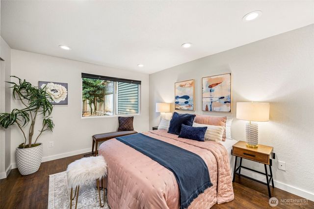 13315 NE 137th Place, Kirkland, WA 98034