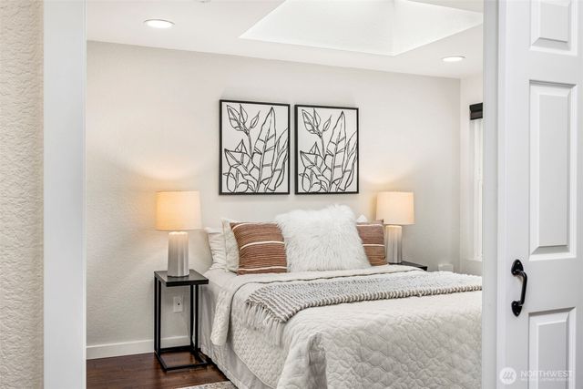 13315 NE 137th Place, Kirkland, WA 98034