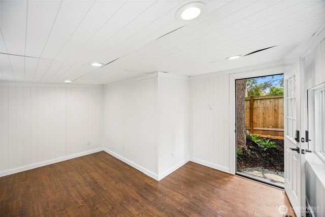 13315 NE 137th Place, Kirkland, WA 98034