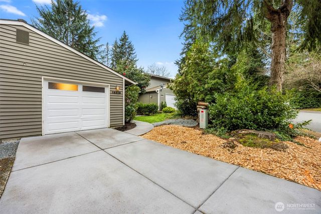 13315 NE 137th Place, Kirkland, WA 98034