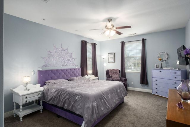 775 S Michelle Avenue, Kerman, CA 93630