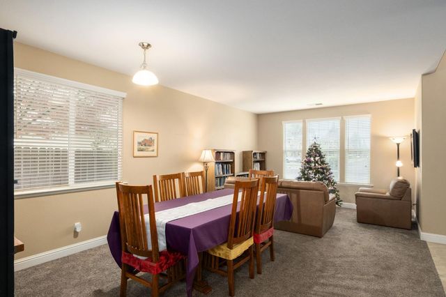 775 S Michelle Avenue, Kerman, CA 93630