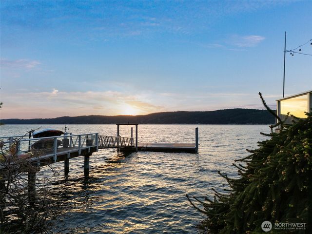 16631 E State Route 106, Belfair, WA 98528