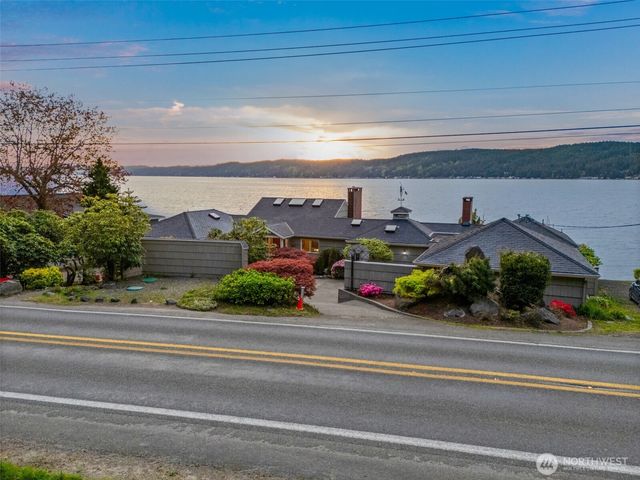 16631 E State Route 106, Belfair, WA 98528