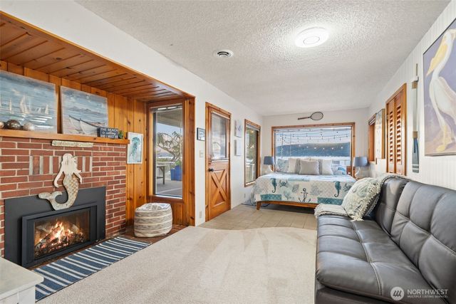 16631 E State Route 106, Belfair, WA 98528