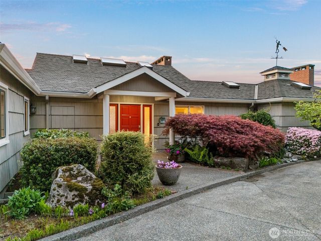 16631 E State Route 106, Belfair, WA 98528