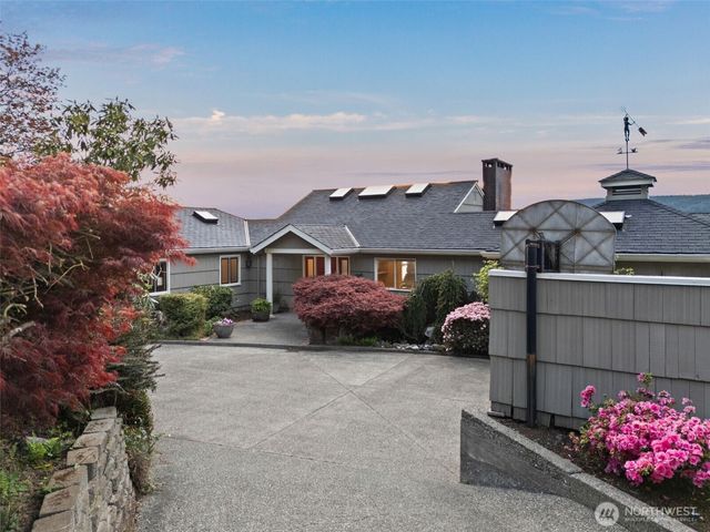 16631 E State Route 106, Belfair, WA 98528