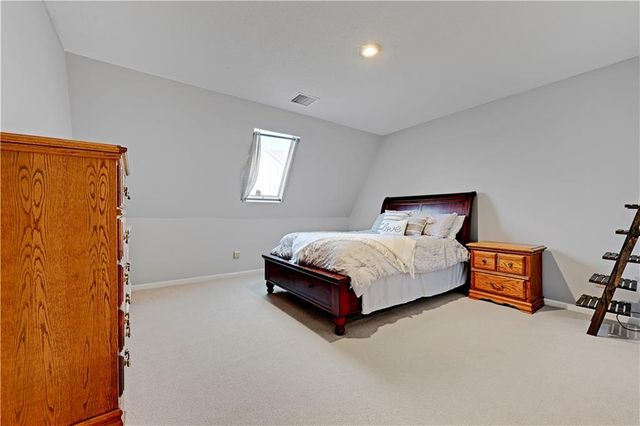 11396 King Street, Overland Park, KS 66210