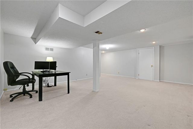 11396 King Street, Overland Park, KS 66210