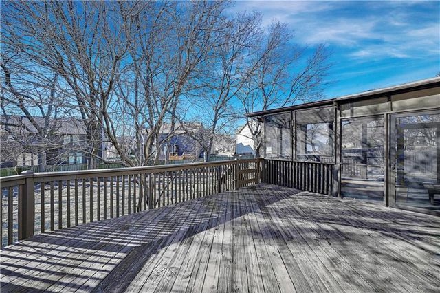 11396 King Street, Overland Park, KS 66210