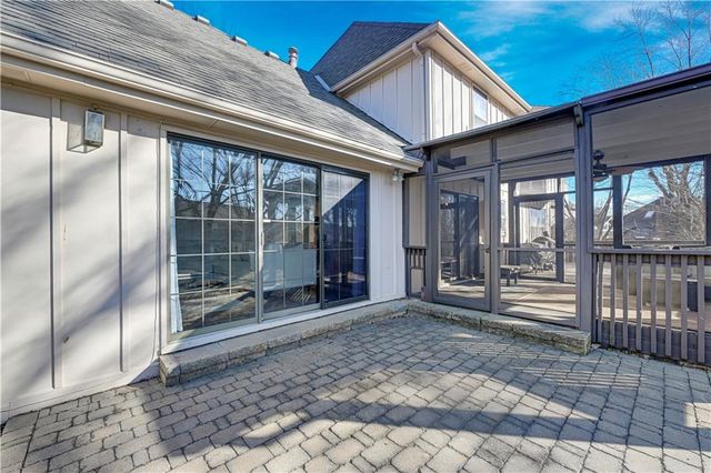 11396 King Street, Overland Park, KS 66210