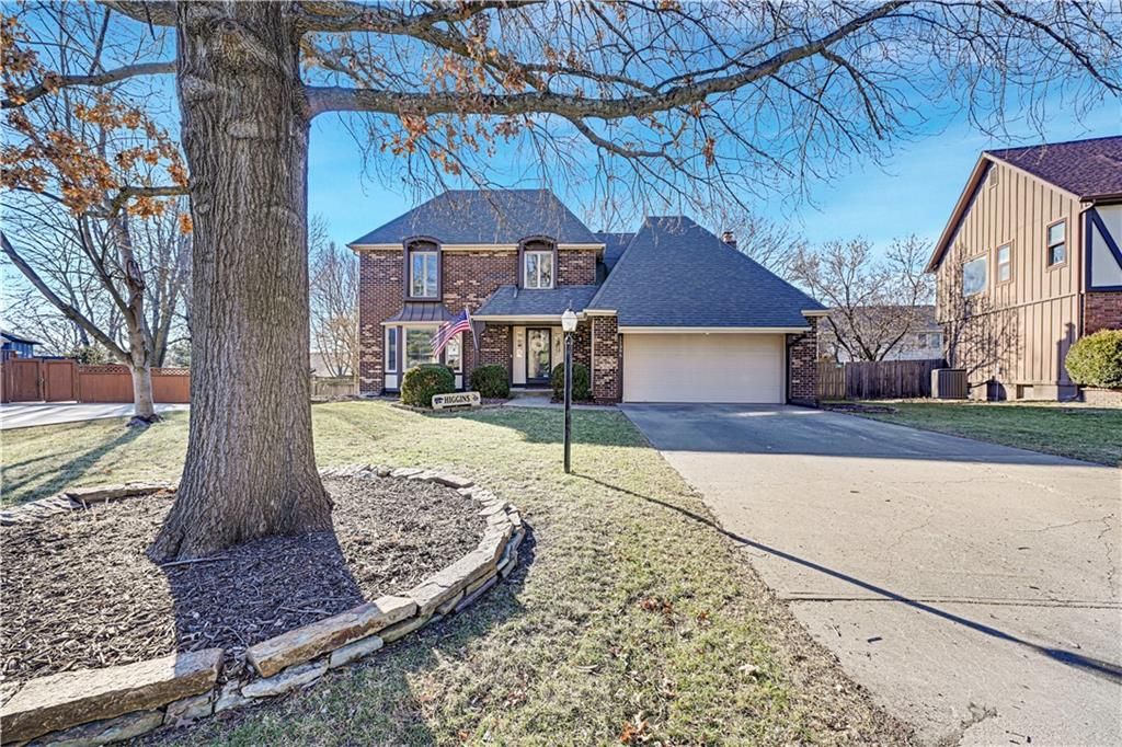 11396 King Street, Overland Park, KS 66210