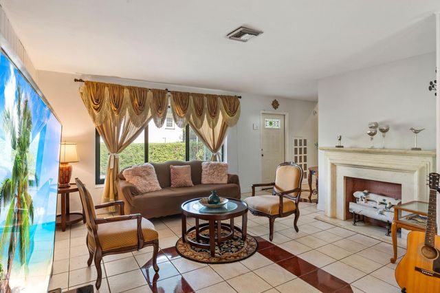 20335 NE 13th Ct, Miami, FL 33179