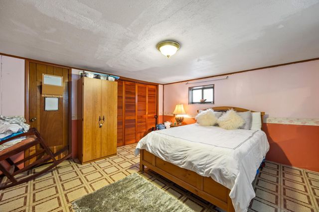 20335 NE 13th Ct, Miami, FL 33179