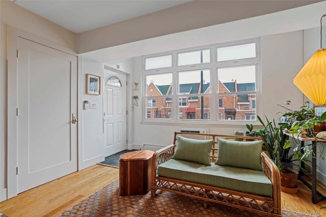 6 Renaissance Court 16B, Brooklyn, NY 11206