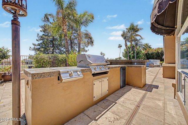 8177 E SUNNYSIDE Drive, Scottsdale, AZ 85260