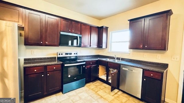 606 Grenier Terrace, Lawrenceville, GA 30045