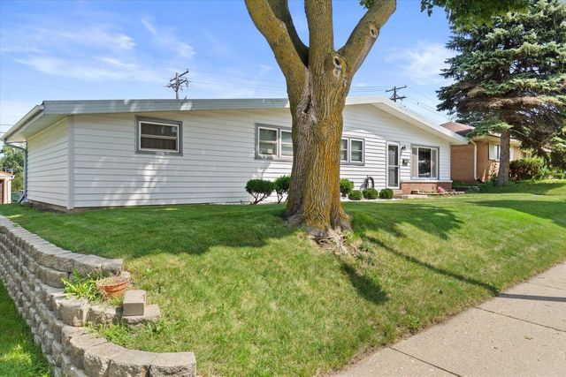 9414 W Oklahoma AVENUE, West Allis, WI 53227