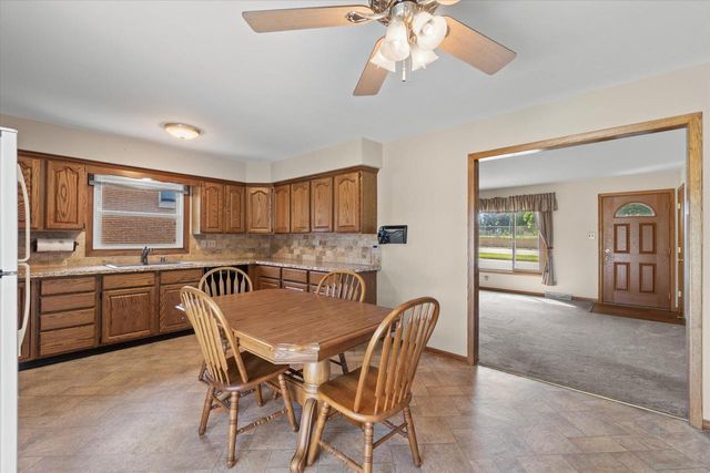 9414 W Oklahoma AVENUE, West Allis, WI 53227